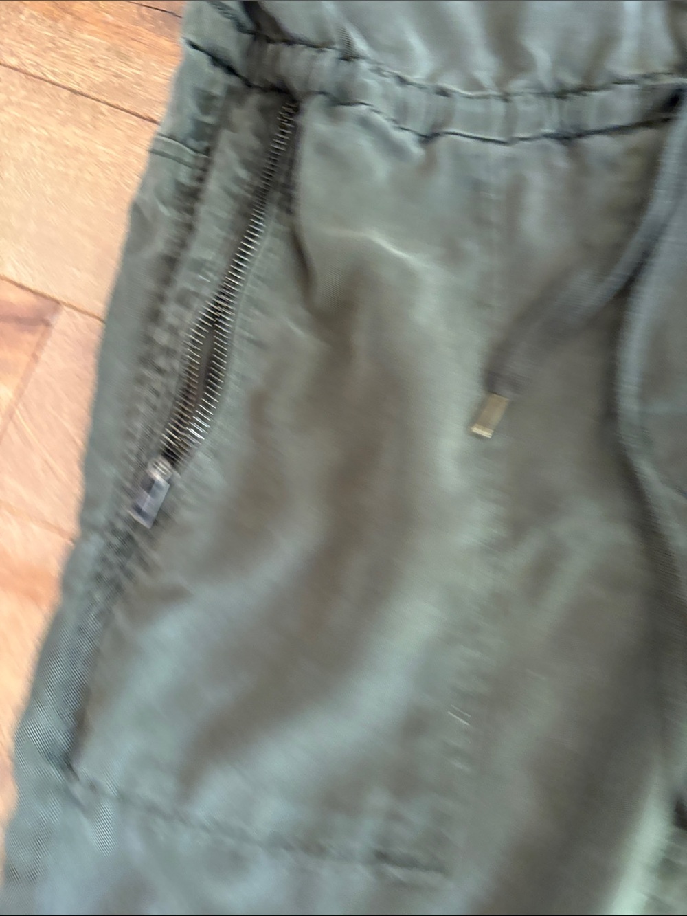 Wilfred Free Aritzia overalls - Olive Green - Picture 6 of 9